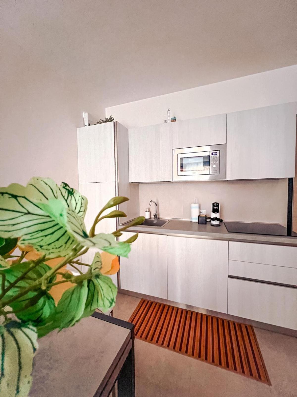 ארקליאה מארה Apartment Mare45 - 10 Minutes Walk From The Beach With One Private Ombrella And Two Sun-Beds מראה חיצוני תמונה